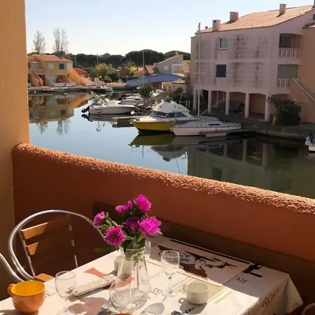 4 Pers Avec Piscine, Parking Securise, Bbq Et Proche - Fr-1-81-281 Διαμέρισμα Le Barcarès